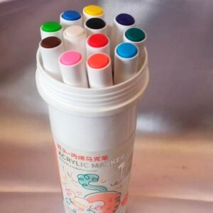 Acrylic marker for fabric