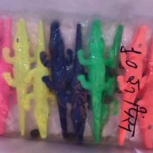 Plastic crcodile